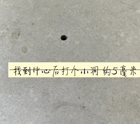 珙县瓷砖空鼓维修公司专业解答在瓷砖铺贴过程中，如果砂料搅拌不均匀，将会带来以下问题